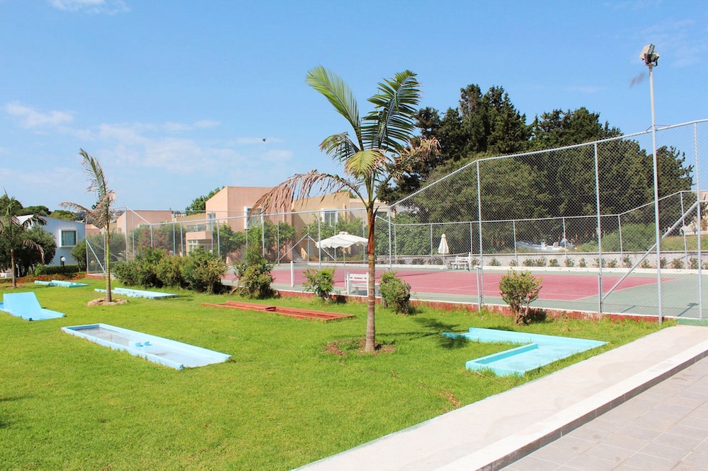 Eden Roc Resort Hotel — Sports & recreation in Kallithea (Rhodes), South Aegean
