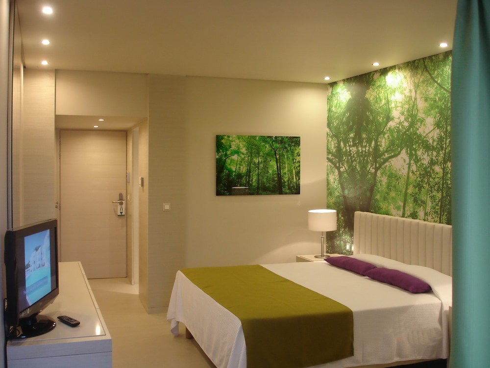 Eden Roc Resort Hotel — Hotel rooms in Kallithea (Rhodes), South Aegean