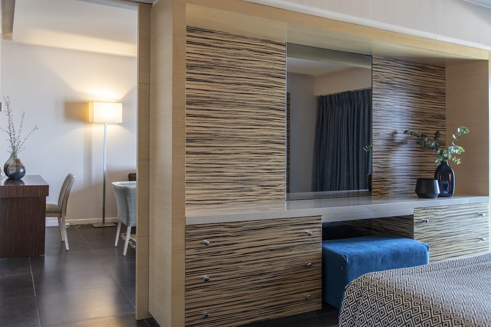 Eden Roc Resort Hotel — Hotel rooms in Kallithea (Rhodes), South Aegean