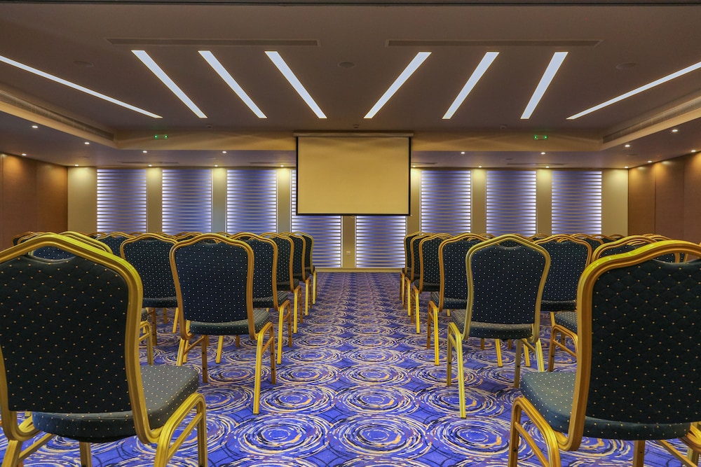 Eden Roc Resort Hotel — Hotel building in Kallithea (Rhodes), South Aegean