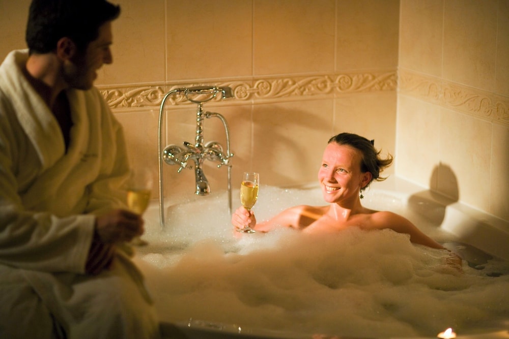 The Savoy Jersey — Spa in Trinity