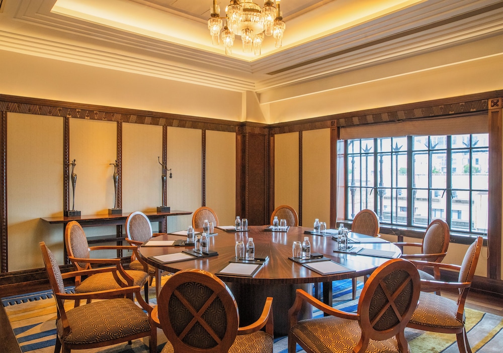 Fairmont Peace Hotel on the Bund — Restaurant & bars in Shanghai, Shanghai