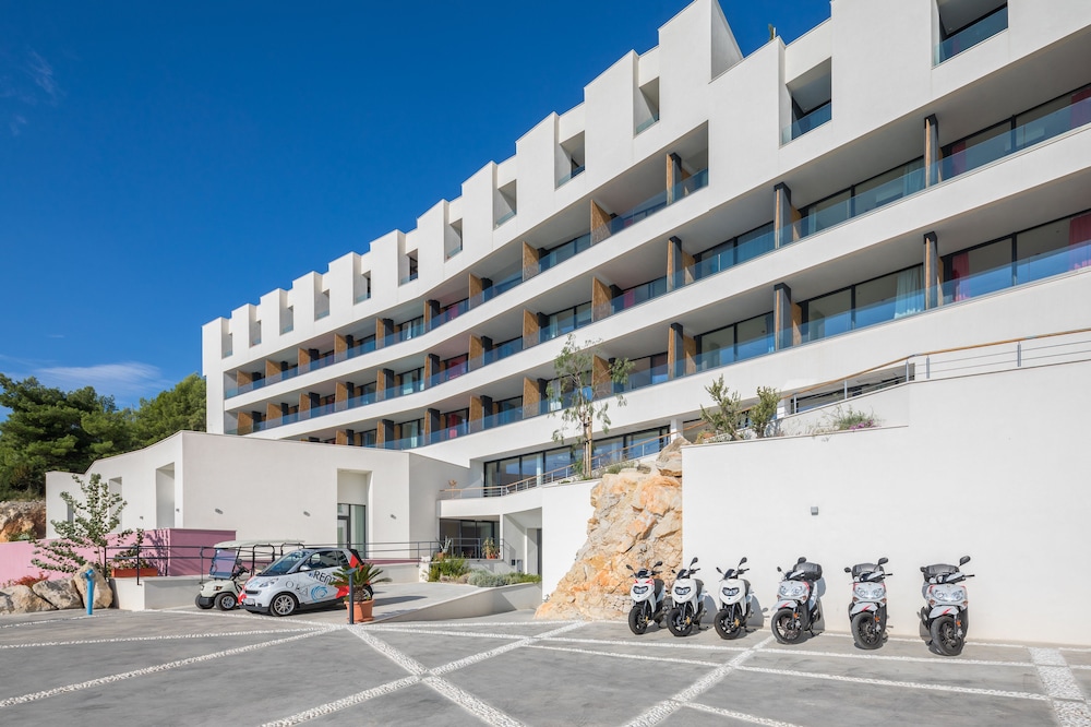 Hotel Ola - Adults Only — Hotel building in Seget Donji, Split-Dalmatia