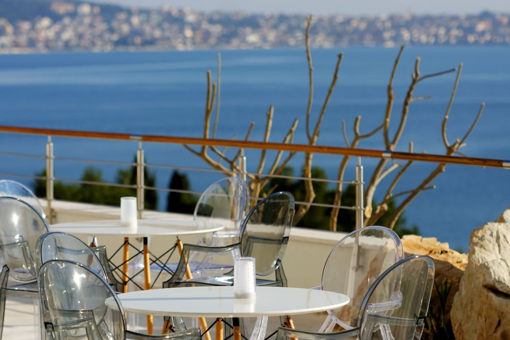 Hotel Ola - Adults Only — Restaurant & bars in Seget Donji, Split-Dalmatia