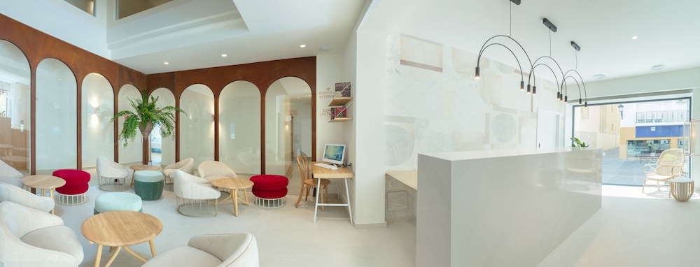 Gastrohotel RH Canfali By Hoteles RH — Hotel building in Benidorm, Valencian Community