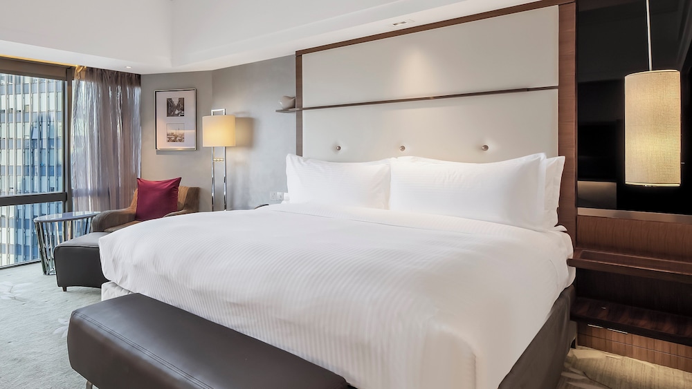 InterContinental Shanghai Pudong Hotel by IHG — Hotel rooms in Shanghai, Shanghai