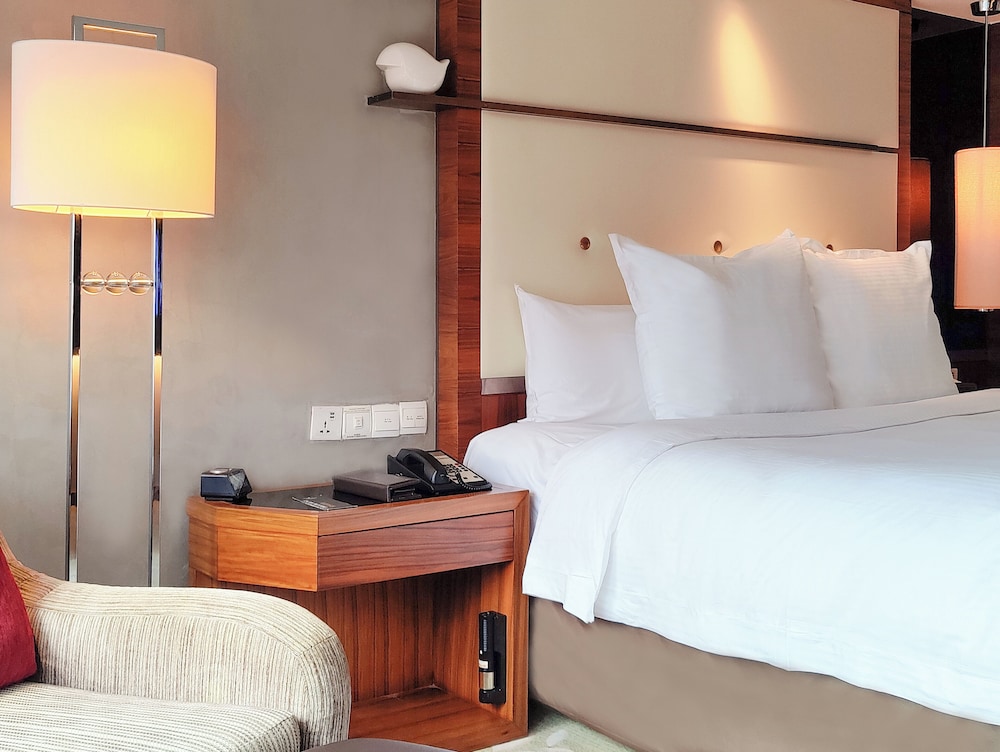InterContinental Shanghai Pudong Hotel by IHG — Hotel rooms in Shanghai, Shanghai