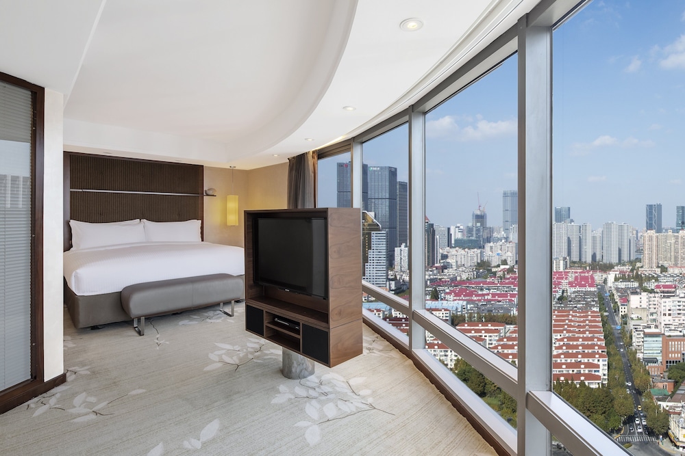 InterContinental Shanghai Pudong Hotel by IHG — Hotel rooms in Shanghai, Shanghai