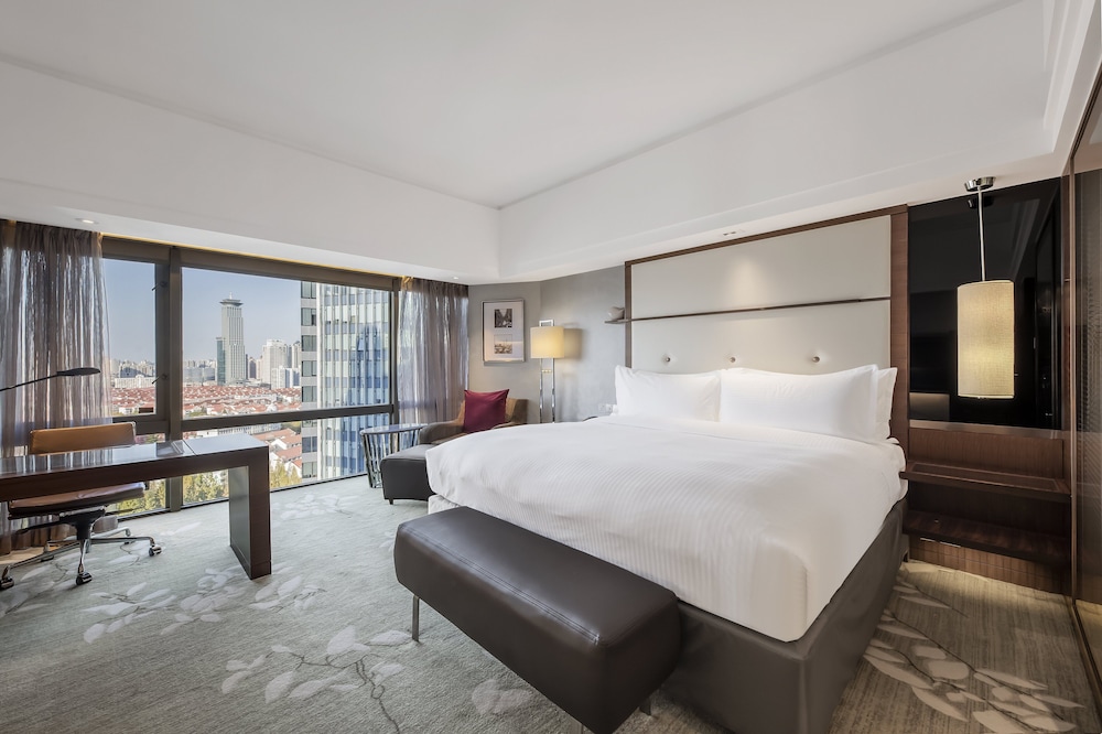 InterContinental Shanghai Pudong Hotel by IHG — Hotel rooms in Shanghai, Shanghai