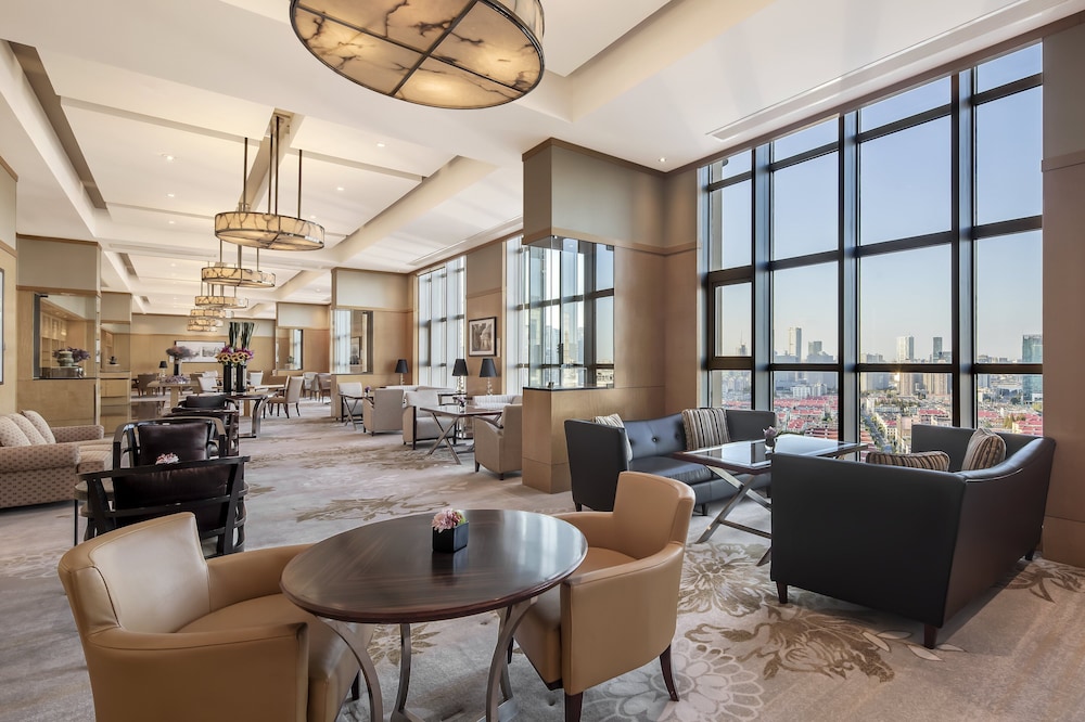 InterContinental Shanghai Pudong Hotel by IHG — Restaurant & bars in Shanghai, Shanghai
