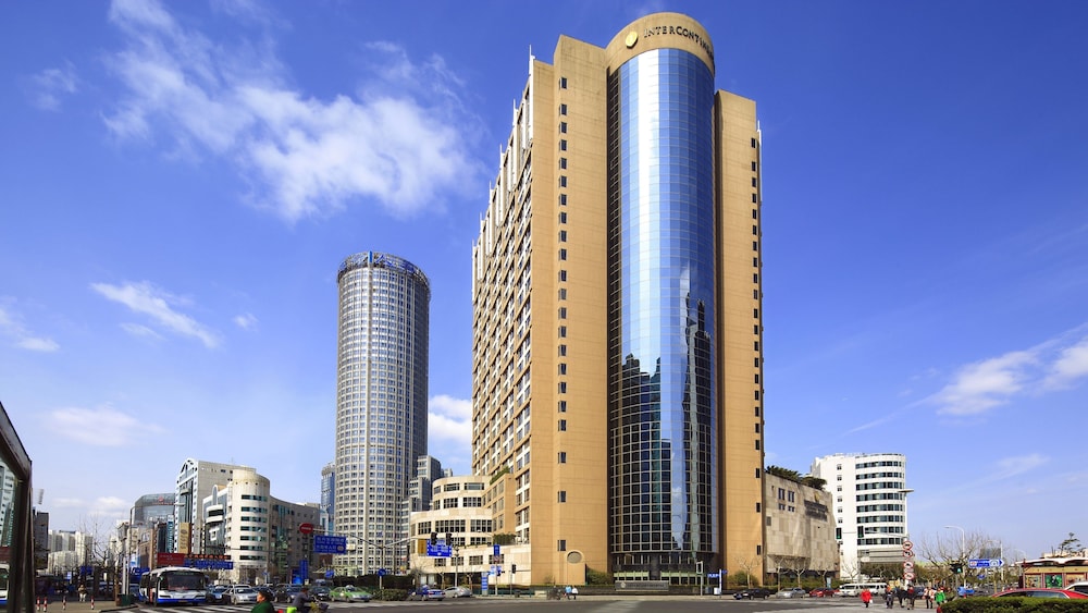 InterContinental Shanghai Pudong Hotel by IHG — Hotel building in Shanghai, Shanghai