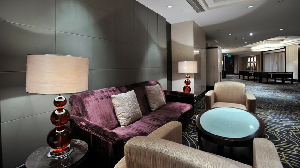 InterContinental Shanghai Pudong Hotel by IHG — Restaurant & bars in Shanghai, Shanghai