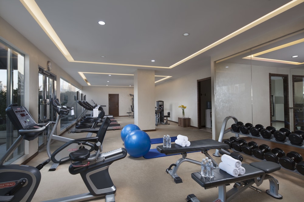 Jin Jiang Tower — Sports & recreation in Shanghai, Shanghai