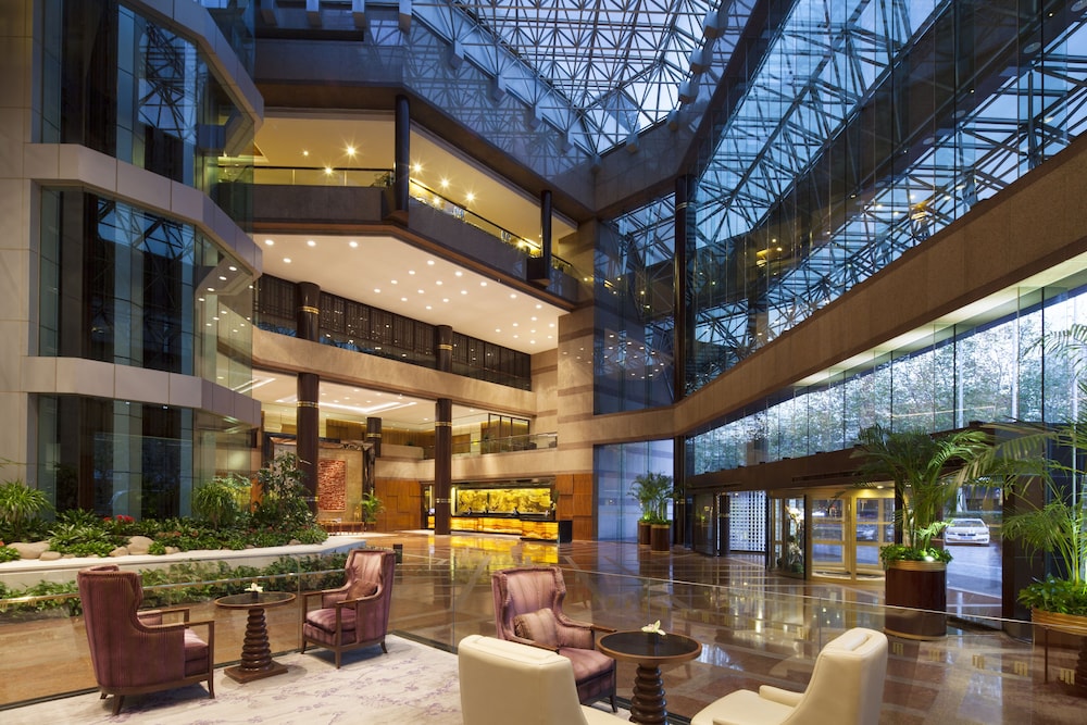 Jin Jiang Tower — Hotel building in Shanghai, Shanghai
