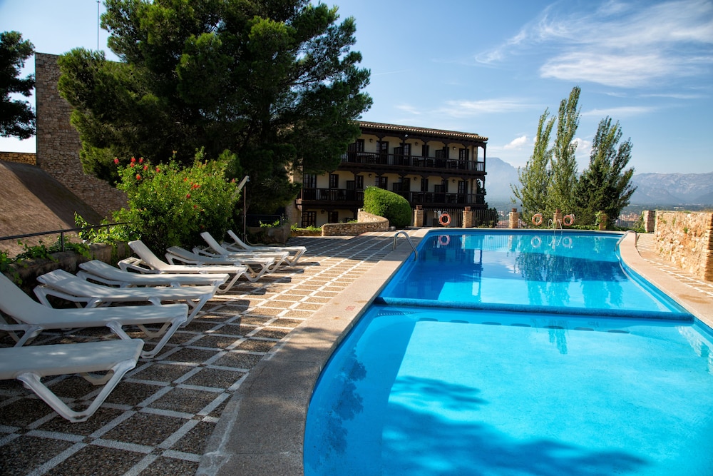 Parador de Tortosa - zdjęcie 3