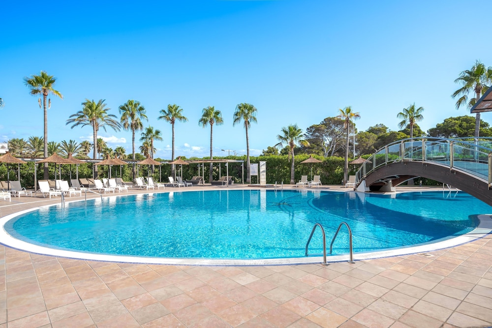 Hotel THB El Cid - Adults Only — Swimming pool in Playa de Palma, Balearic Islands