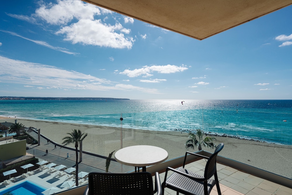 Hotel THB El Cid - Adults Only — Beach in Playa de Palma, Balearic Islands