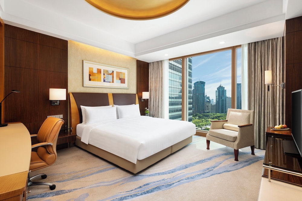 Pudong Shangri-La, Shanghai — Hotel rooms in Shanghai, Shanghai