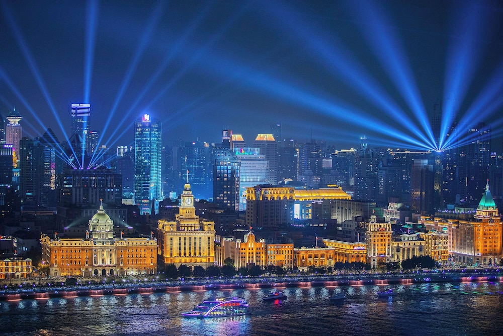 Pudong Shangri-La, Shanghai — Attractions in the area in Shanghai, Shanghai