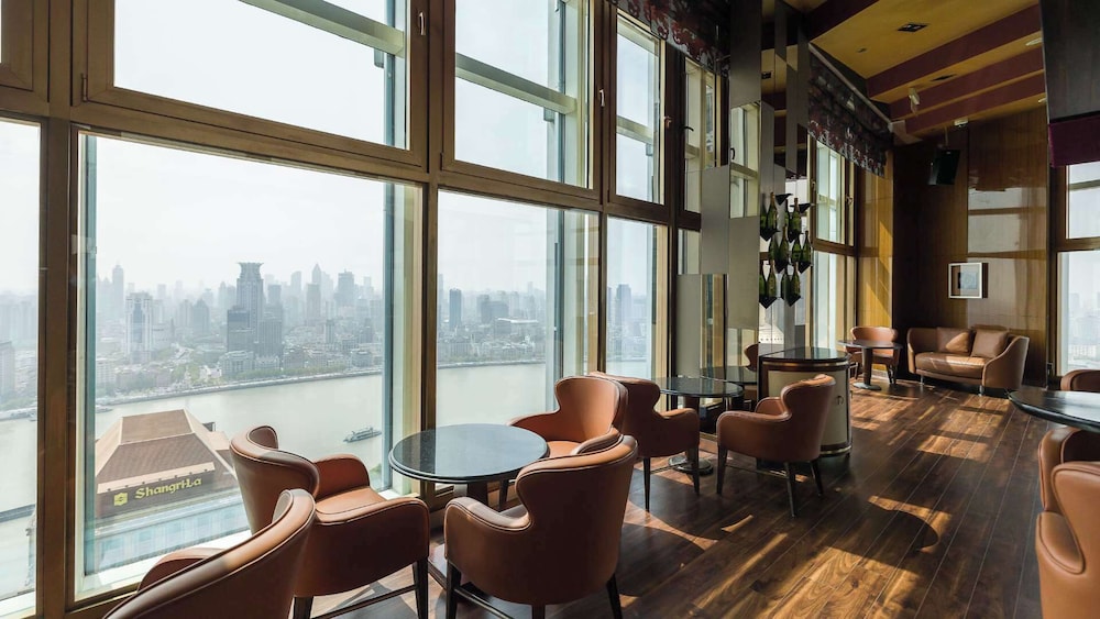 Pudong Shangri-La, Shanghai — Restaurant & bars in Shanghai, Shanghai