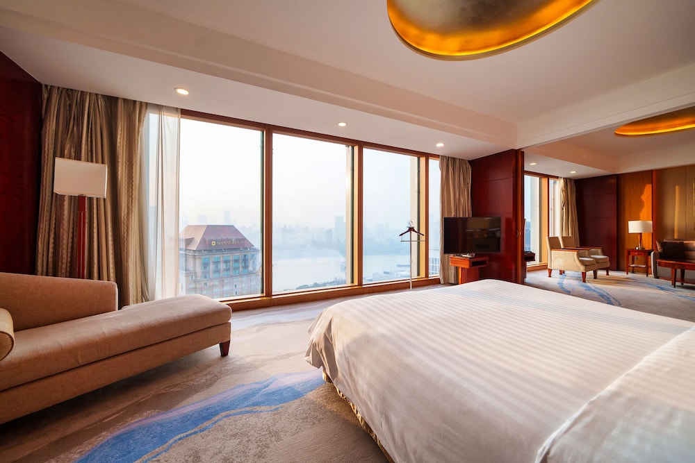 Pudong Shangri-La, Shanghai — Hotel rooms in Shanghai, Shanghai