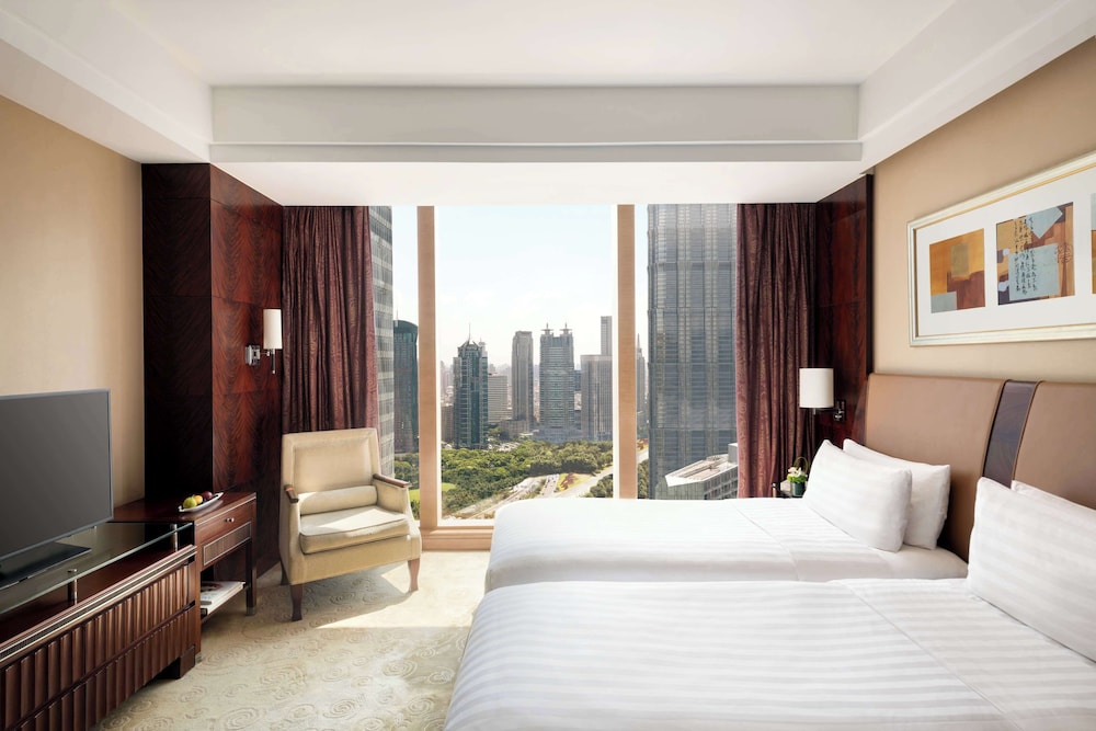 Pudong Shangri-La, Shanghai — Hotel rooms in Shanghai, Shanghai