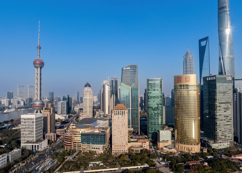 Pudong Shangri-La, Shanghai — Attractions in the area in Shanghai, Shanghai