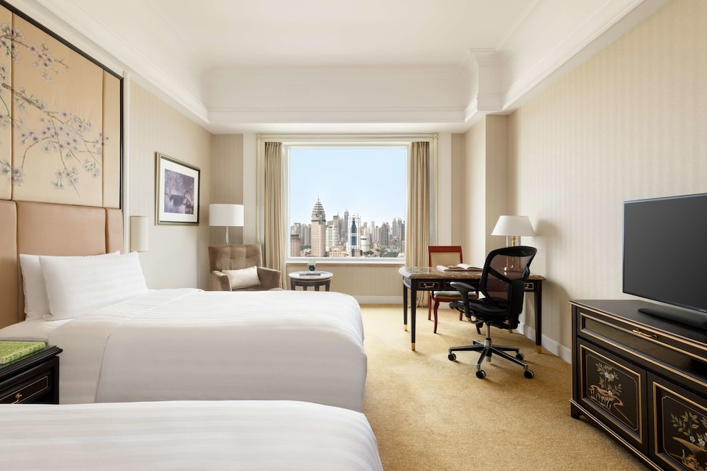 Pudong Shangri-La, Shanghai — Hotel rooms in Shanghai, Shanghai