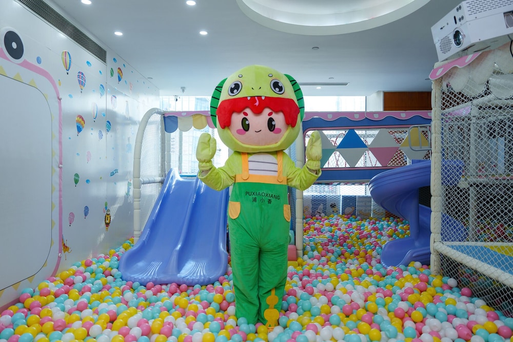 Pudong Shangri-La, Shanghai — Attractions for children in Shanghai, Shanghai