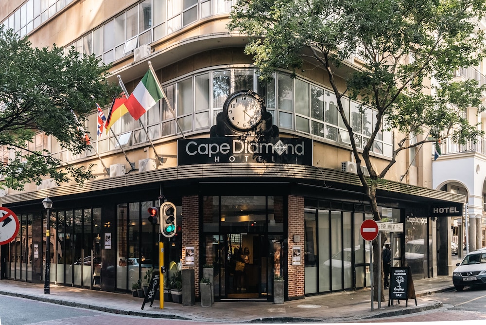 Cape Diamond Boutique Hotel — Hotel building in Cape Town, Western Cape