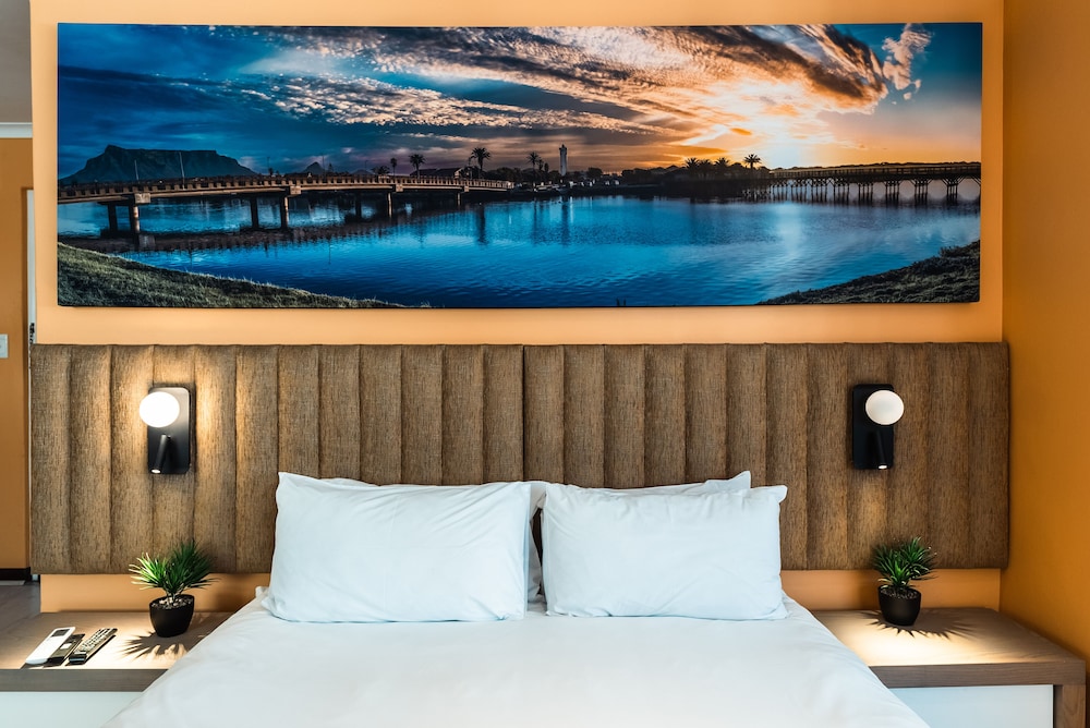 Cape Diamond Boutique Hotel — Main photo in Cape Town, Western Cape