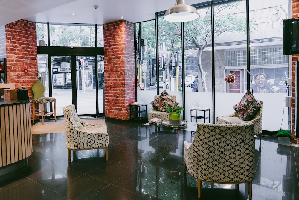 Cape Diamond Boutique Hotel — Restaurant & bars in Cape Town, Western Cape
