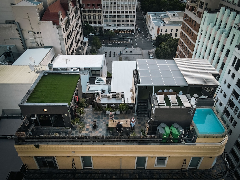Cape Diamond Boutique Hotel — Hotel building in Cape Town, Western Cape
