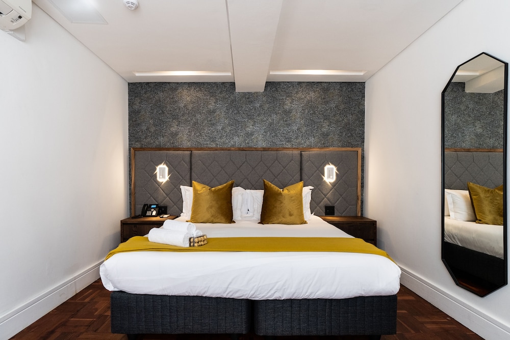 Cape Diamond Boutique Hotel — Hotel rooms in Cape Town, Western Cape