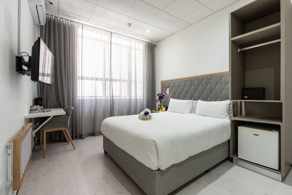 Cape Diamond Boutique Hotel — Hotel rooms in Cape Town, Western Cape