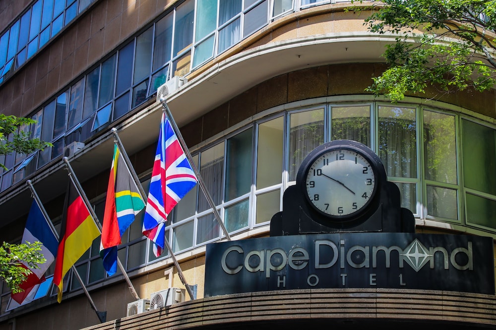 Cape Diamond Boutique Hotel — Hotel building in Cape Town, Western Cape