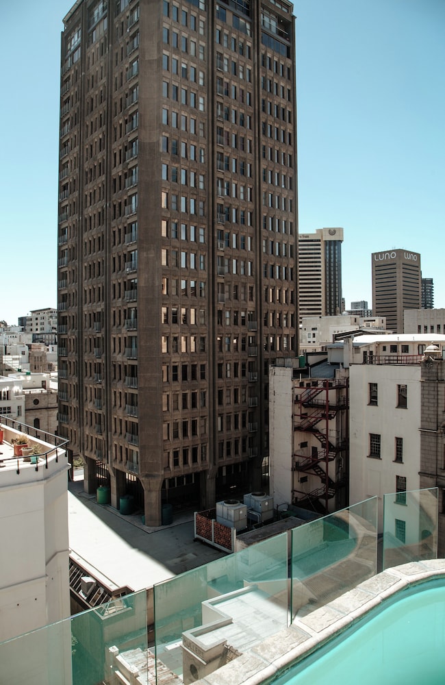 Cape Diamond Boutique Hotel — Hotel building in Cape Town, Western Cape