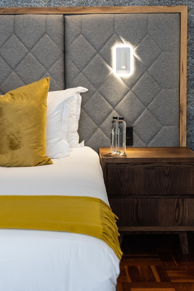 Cape Diamond Boutique Hotel — Hotel rooms in Cape Town, Western Cape