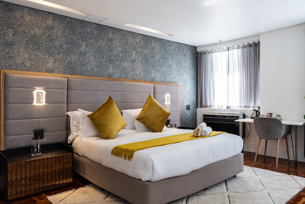 Cape Diamond Boutique Hotel — Hotel rooms in Cape Town, Western Cape