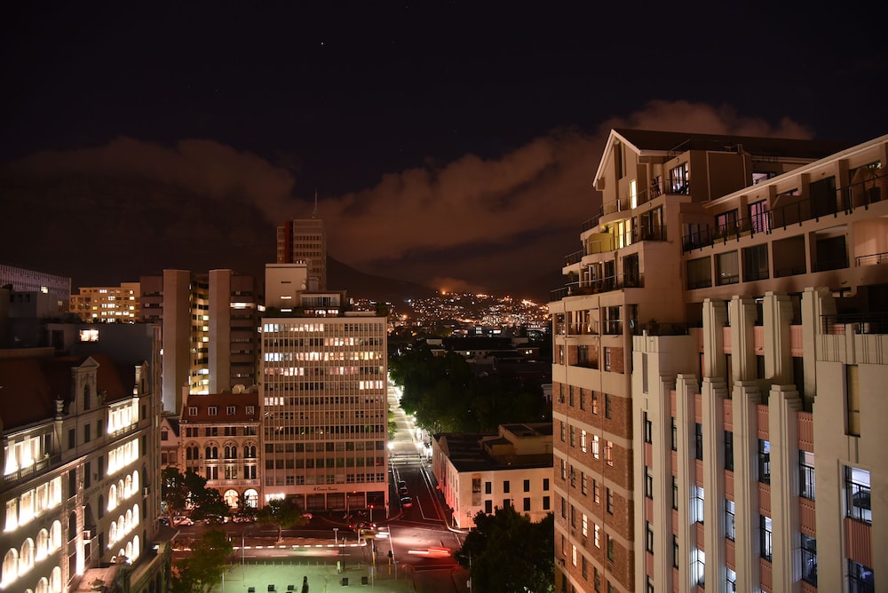 Cape Diamond Boutique Hotel — Hotel building in Cape Town, Western Cape