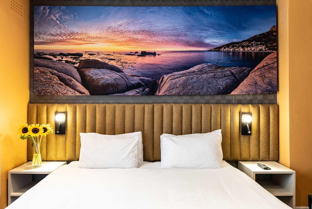 Cape Diamond Boutique Hotel — Hotel rooms in Cape Town, Western Cape