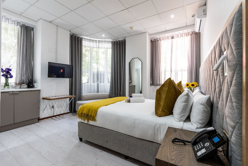 Cape Diamond Boutique Hotel — Hotel rooms in Cape Town, Western Cape