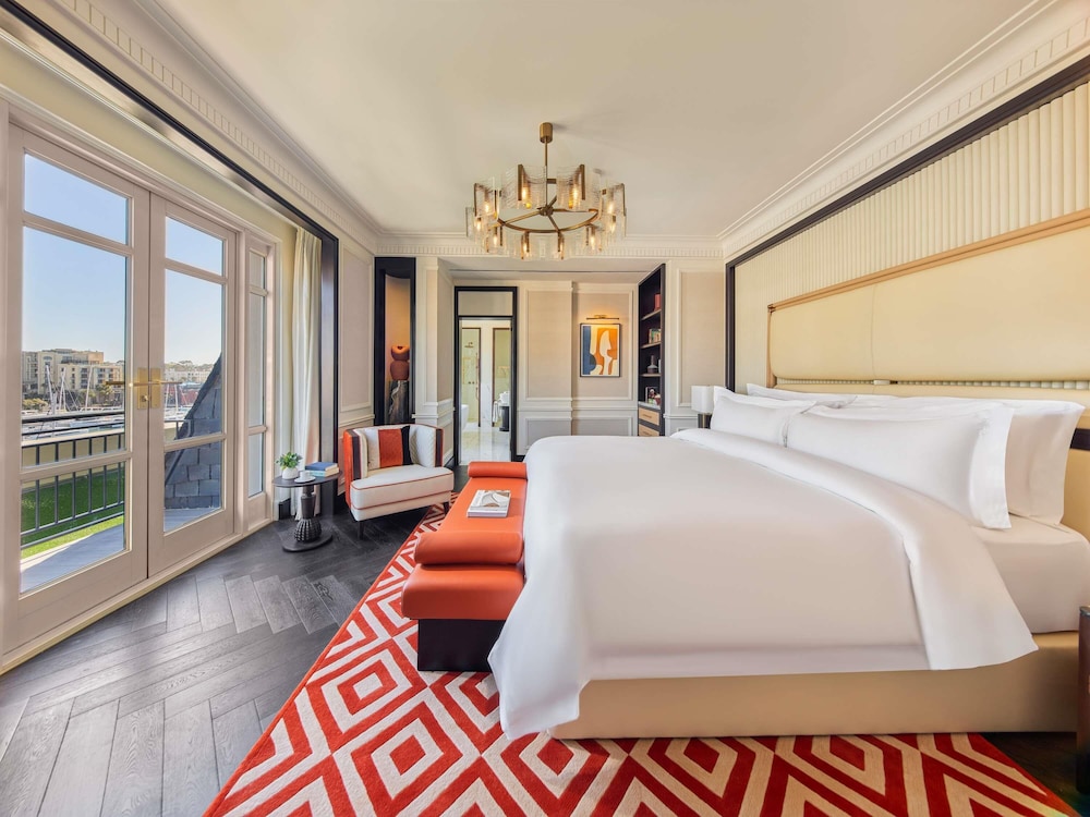 Cape Grace, A Fairmont Managed Hotel — Hotel rooms in Cape Town, Western Cape