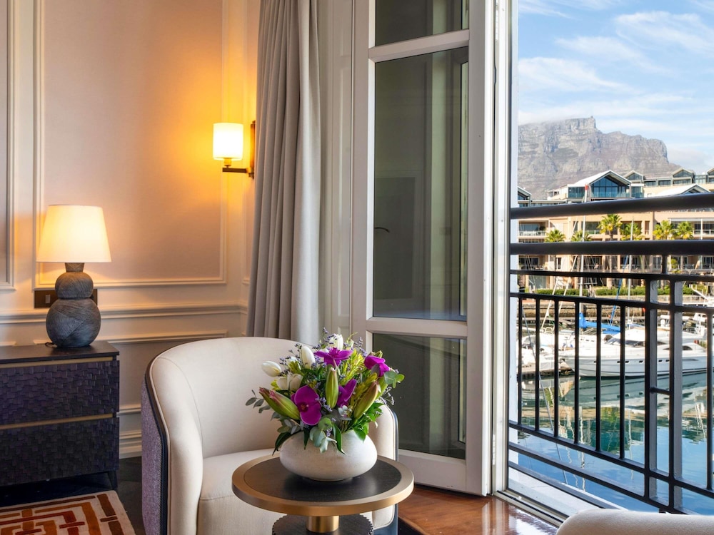 Cape Grace, A Fairmont Managed Hotel — Hotel rooms in Cape Town, Western Cape