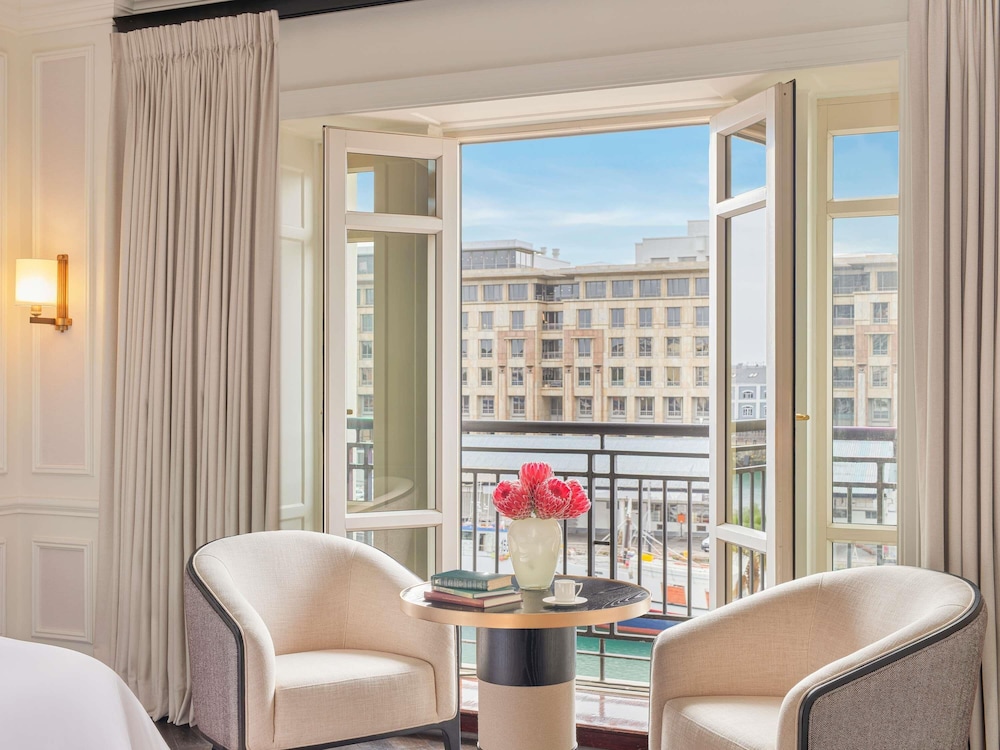 Cape Grace, A Fairmont Managed Hotel — Hotel rooms in Cape Town, Western Cape
