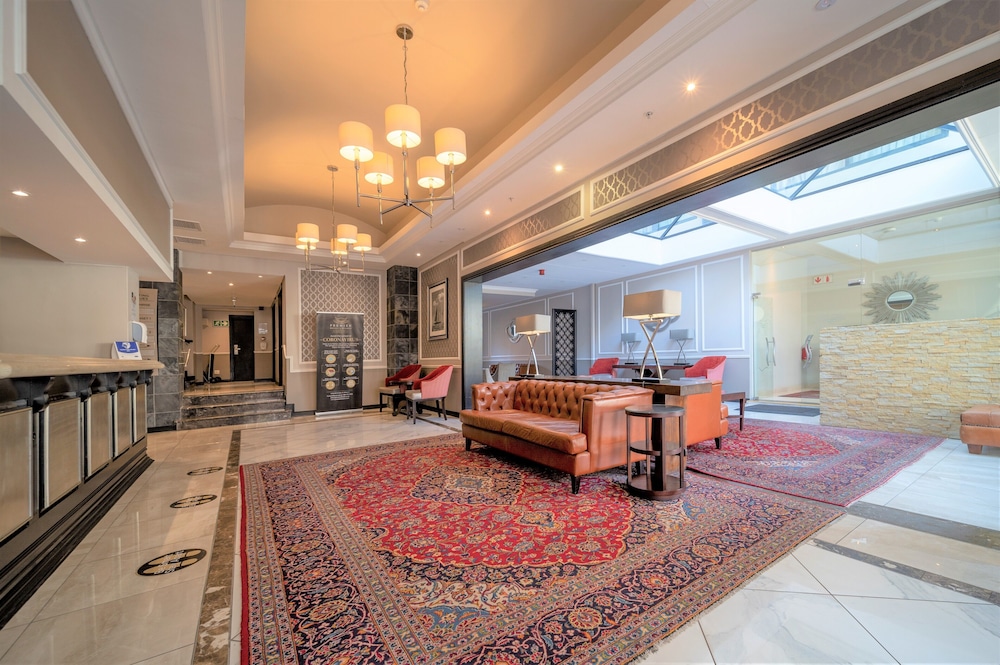 Premier Hotel Cape Town — Hotel building in Cape Town, Western Cape