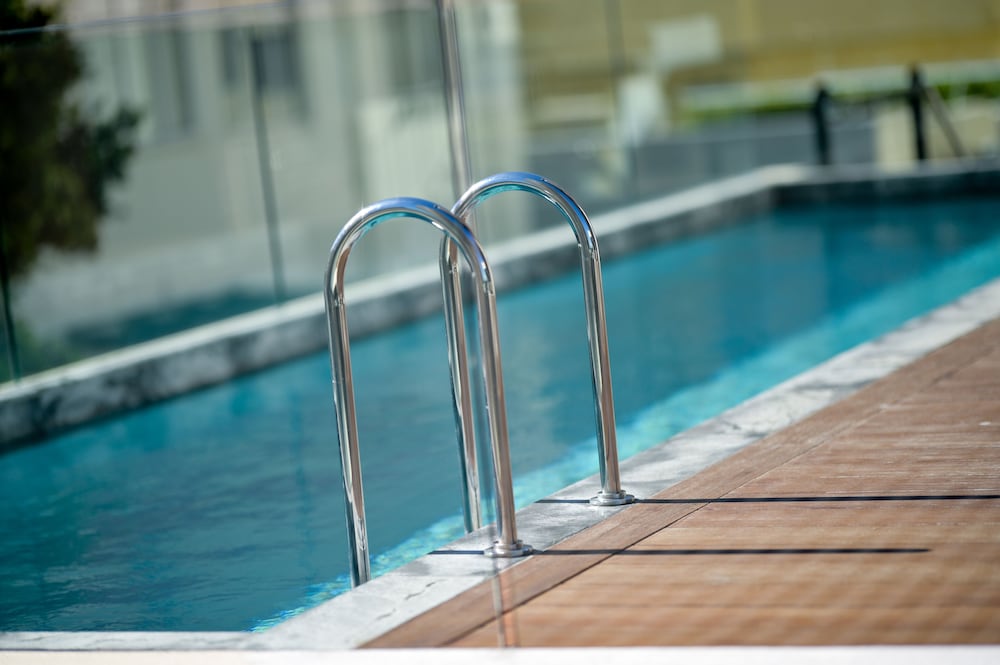 Premier Hotel Cape Town — Swimming pool in Cape Town, Western Cape