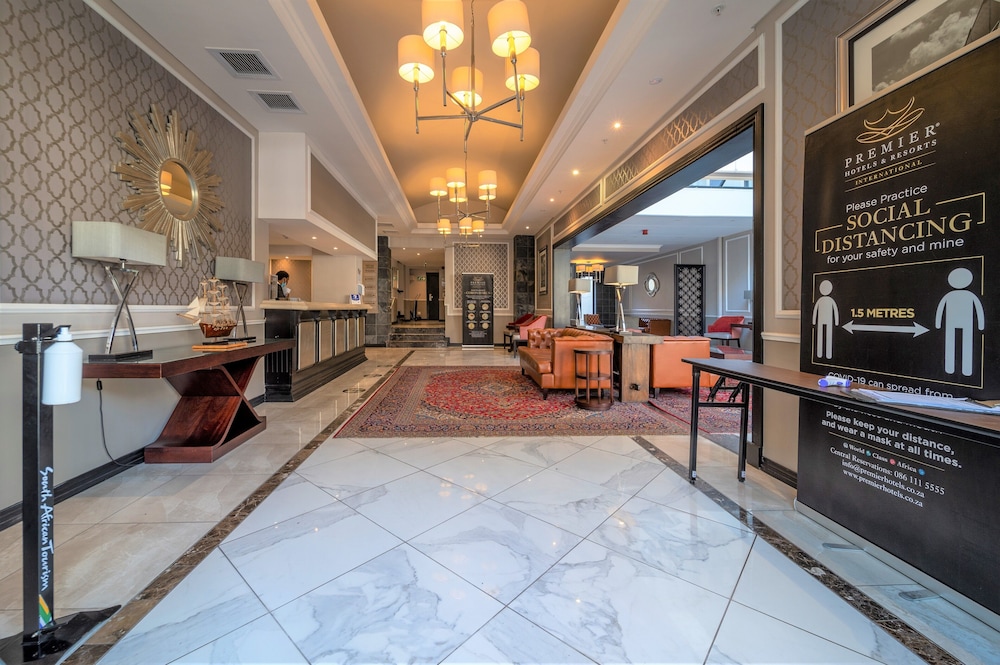 Premier Hotel Cape Town — Hotel building in Cape Town, Western Cape