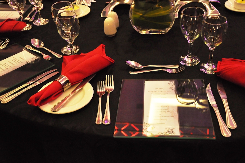 Premier Hotel Cape Town — Restaurant & bars in Cape Town, Western Cape