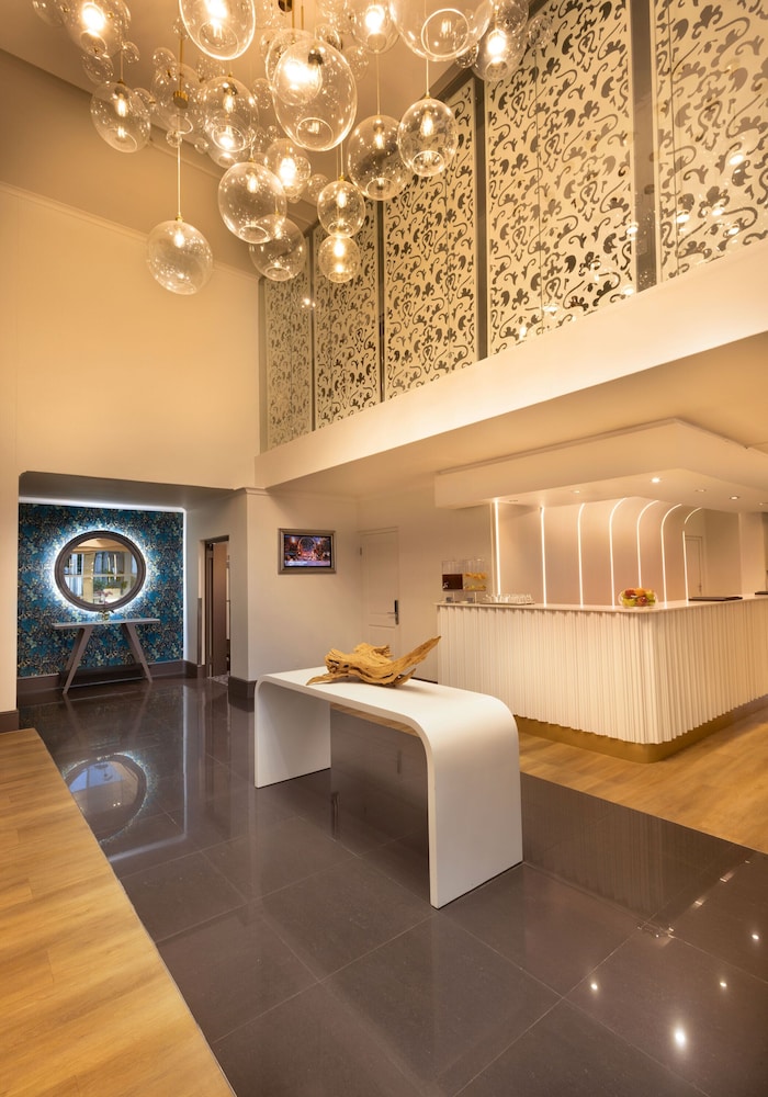 The Cape Milner — Hotel building in Cape Town, Western Cape